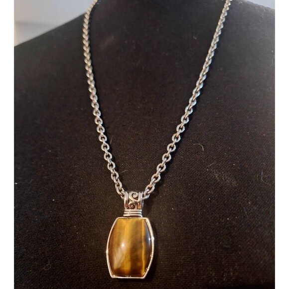 Tigers Eye Pendant Necklace - Picture 4 of 5